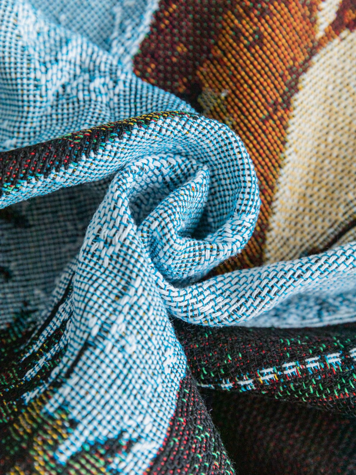 Safari-Inspired Woven Blanket - 160x130cm Artistic Tapestry Throw with Tassel Edges